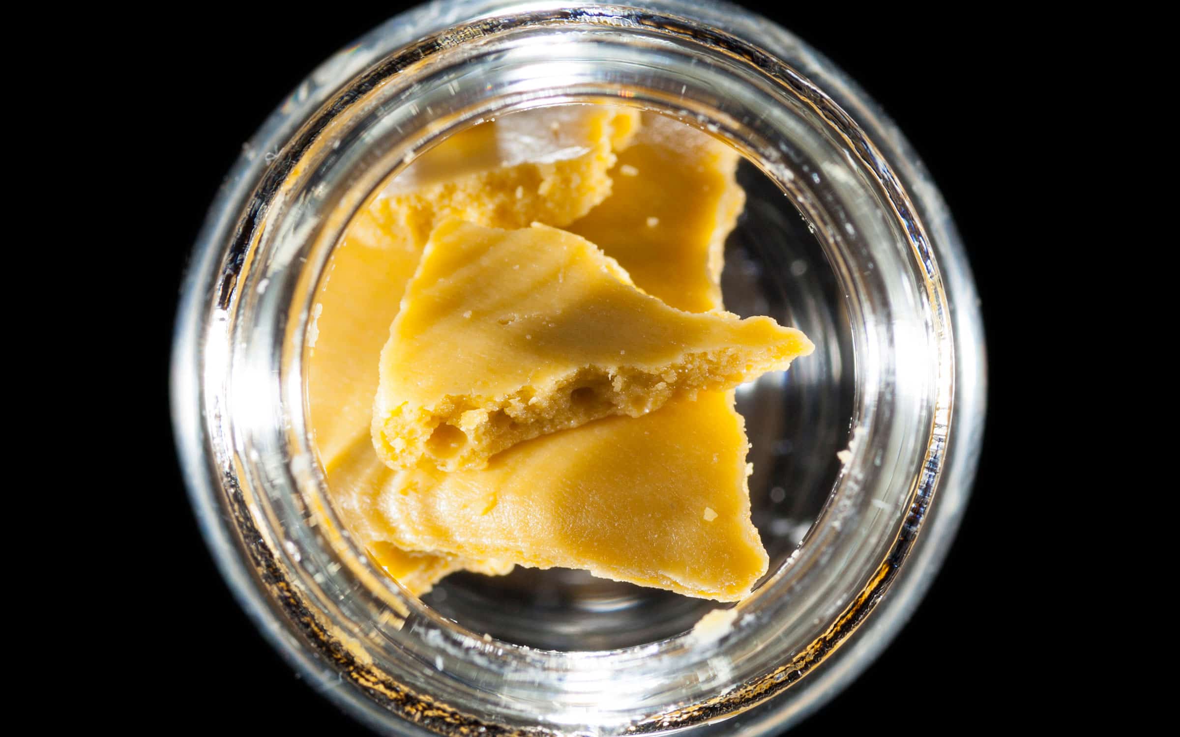 ci38_forbidden_fruit_synergy_cannabis_co_la_kush_and_critical_concentrates