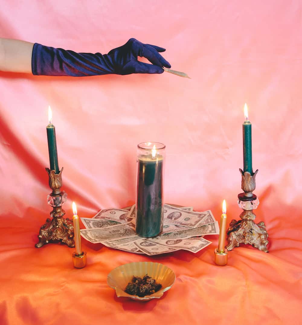 The High Priestess: Creating a Green Altar for the Virgo Full Moon