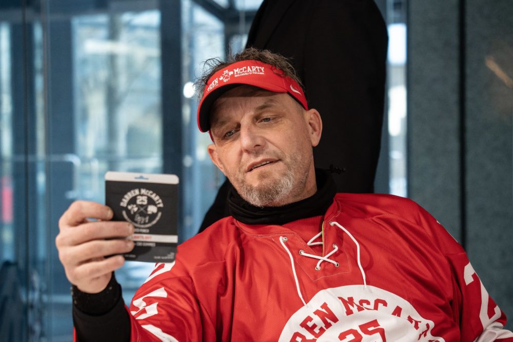 Former NHL Champ Darren McCarty Explores Cannabis NFT Marketplace with NFTrogs
