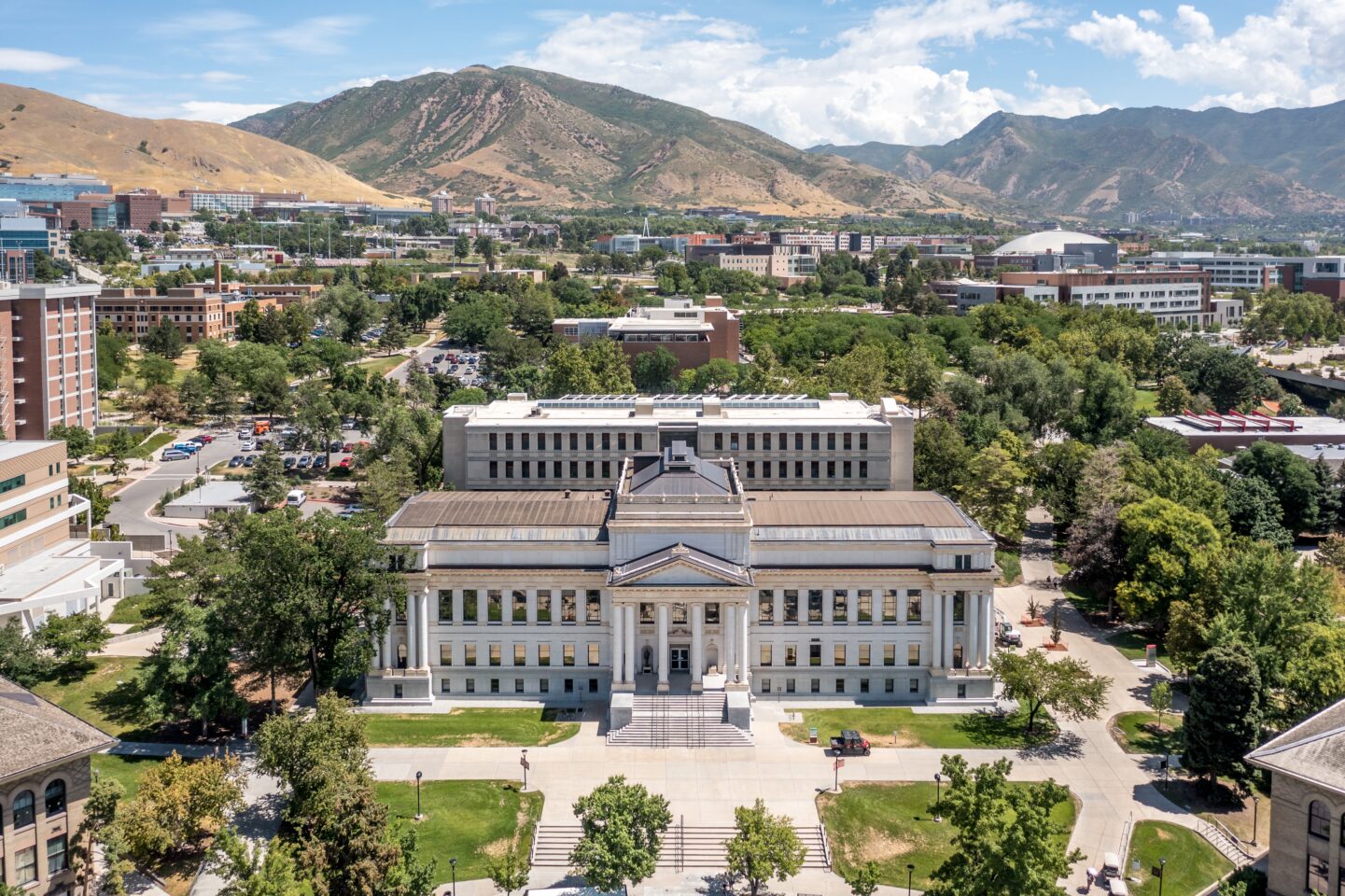 University of Utah to Open Medical Cannabis Center, Seeks DEA Approval